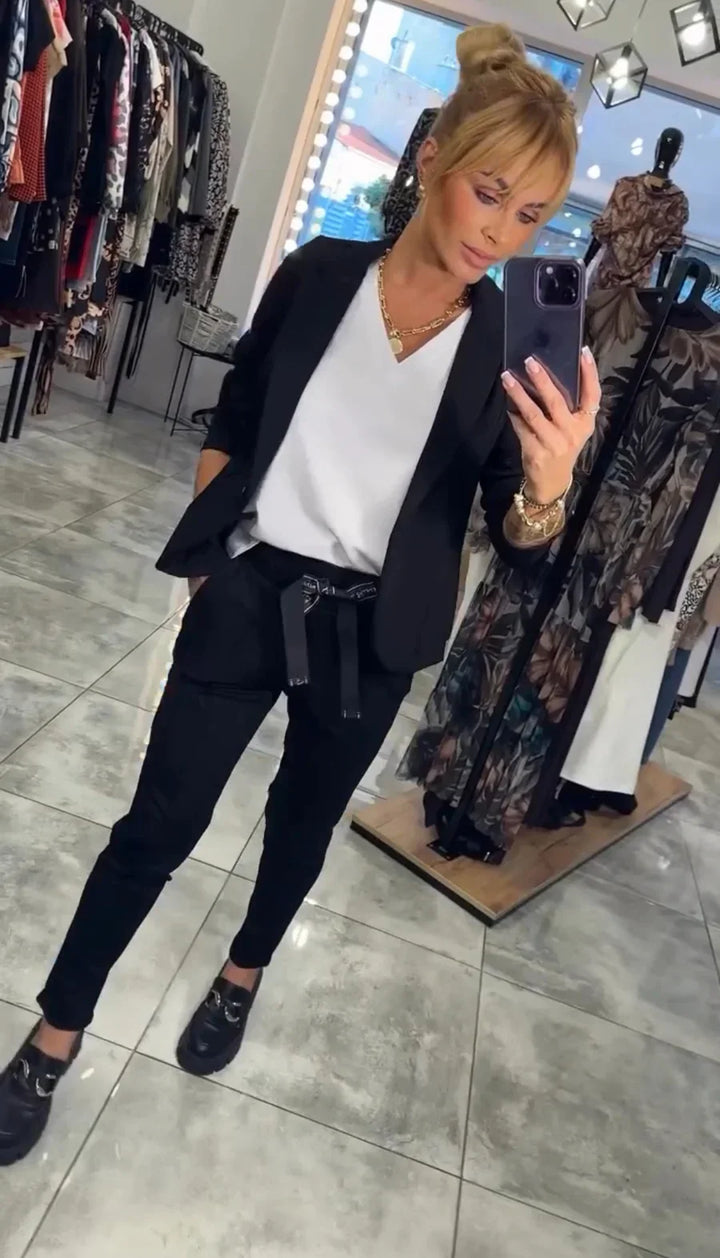 Oriane | Chic Two-Piece Blazer & Jogger Set
