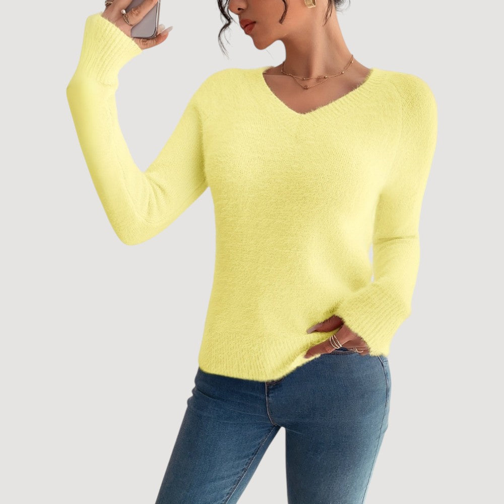 Susan | Elegant V-Neck Sweater